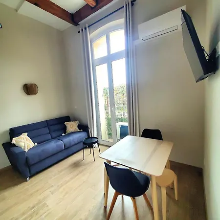 Bioves - Mezzanine Studio, Charming & Comfortable Menton