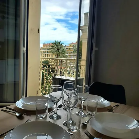 Bioves - Mezzanine Studio, Charming & Comfortable Appartement