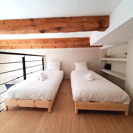 Bioves - Mezzanine Studio, Charming & Comfortable * Menton